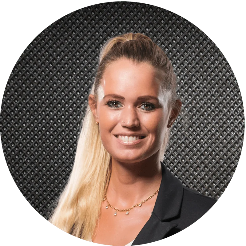 Stephanie Könen, PKW-Annahme Sinsig & Lang Bingen